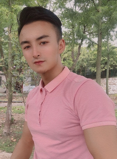 张文远的第一张照片--上海闪婚服务中心