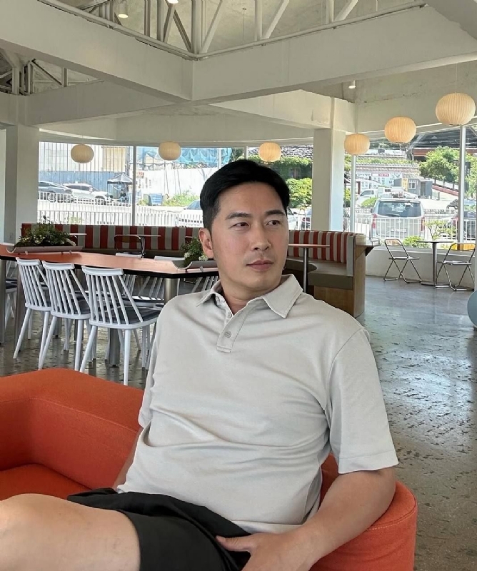 十里温柔的第一张照片--上海闪婚服务中心