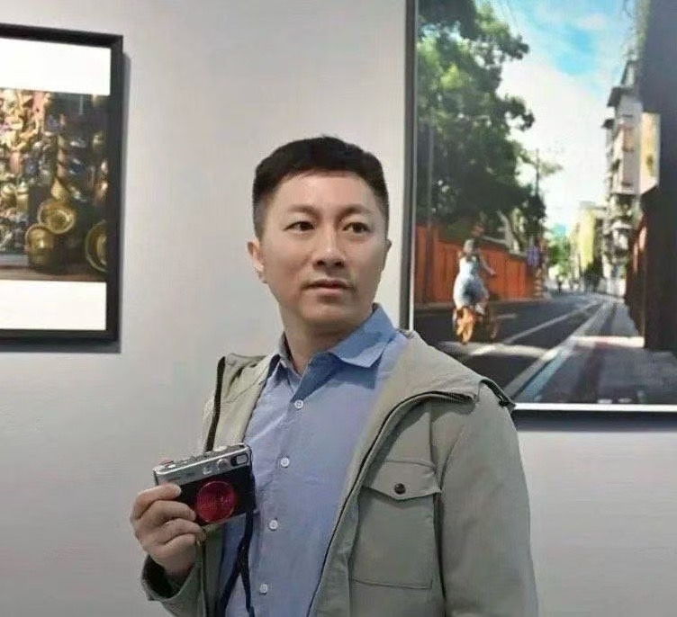 千帆过尽的第一张照片--上海闪婚服务中心