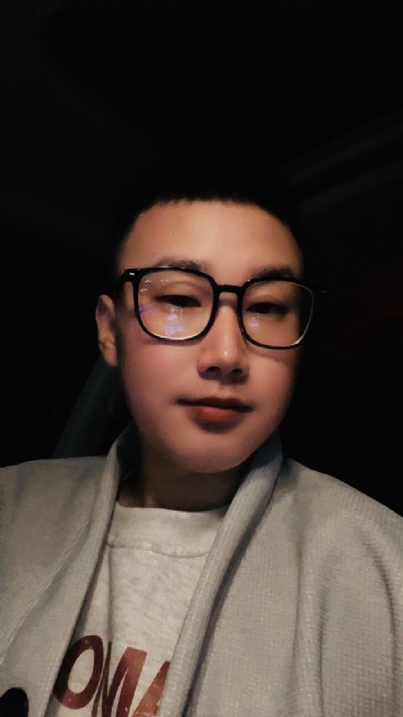 FIyFIy的第一张照片--上海闪婚服务中心