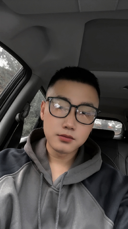 FIyFIy的第二张照片--上海闪婚服务中心