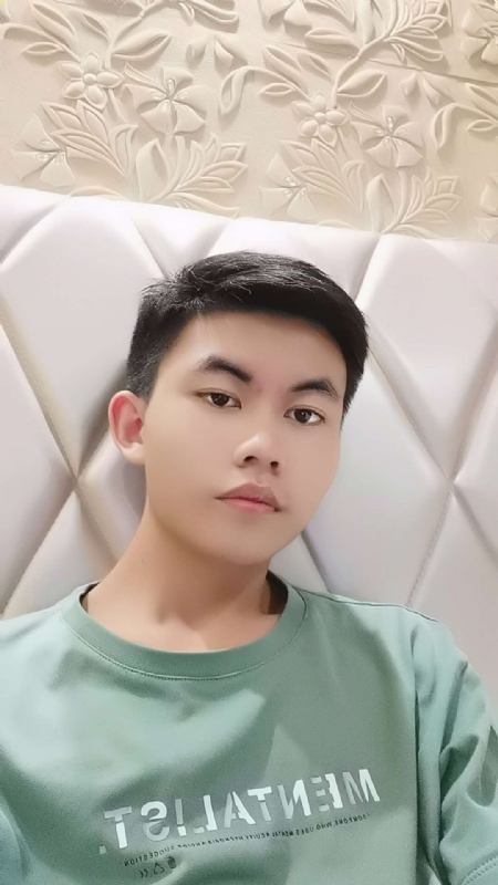 小苏的第一张照片--上海闪婚服务中心